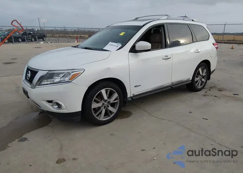 2014 Nissan Pathfinder Hybrid Platinum z USA, uszkodzony, nr VIN 5N1CR2MM9EC637353